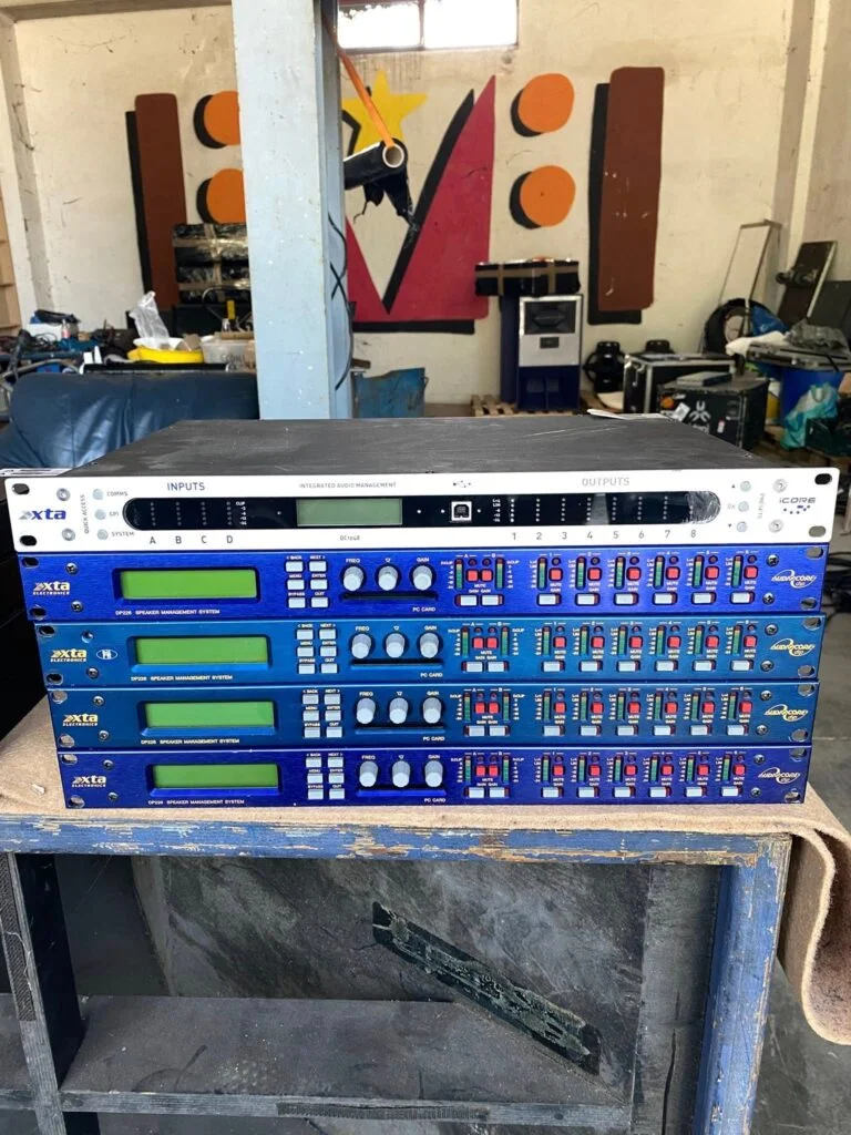 XTA DP 226 2 IN 6 OUT